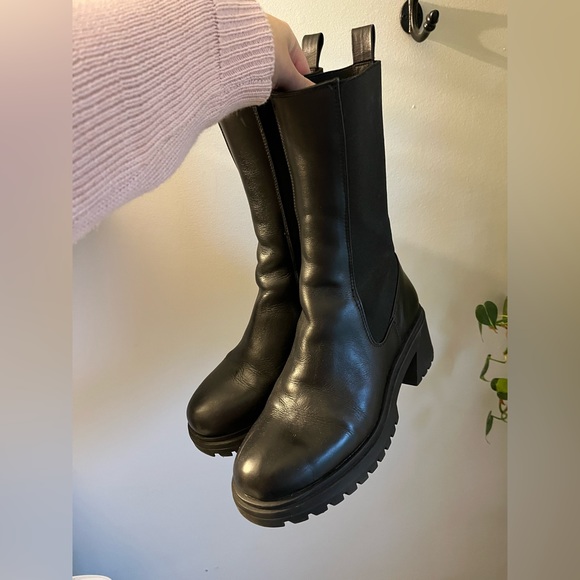 Steve Madden “Hesitant” calf height Chelsea boot - Picture 5 of 8